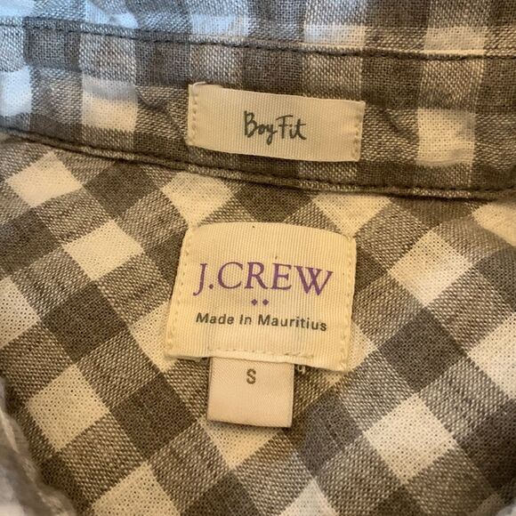 J Crew gray and white checked shirt Size S Long sleeves Length 27” Bust 19” - Picture 6 of 6